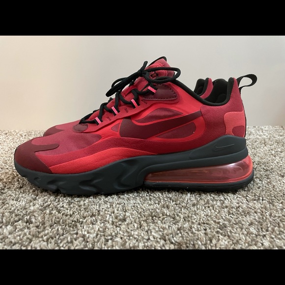 Nike Air Max 270 React - Picture 3 of 11
